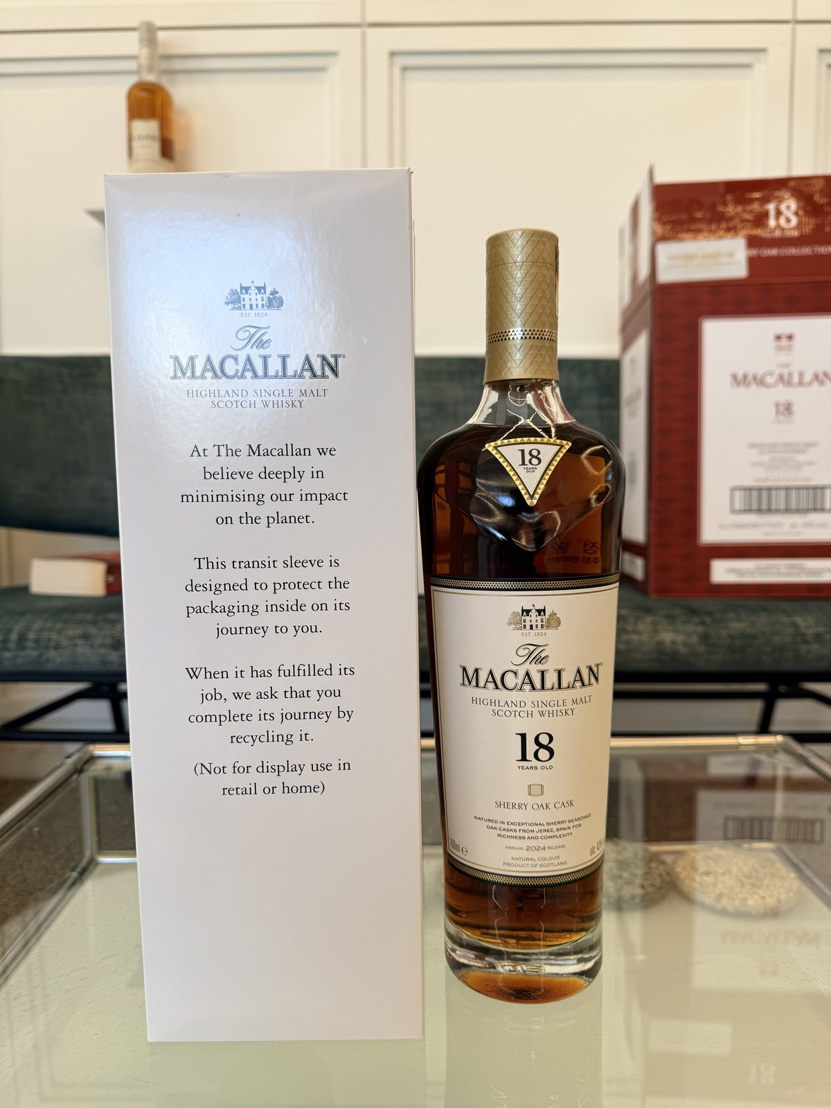 반짝 게릴라:) 맥캘란 18년 2024