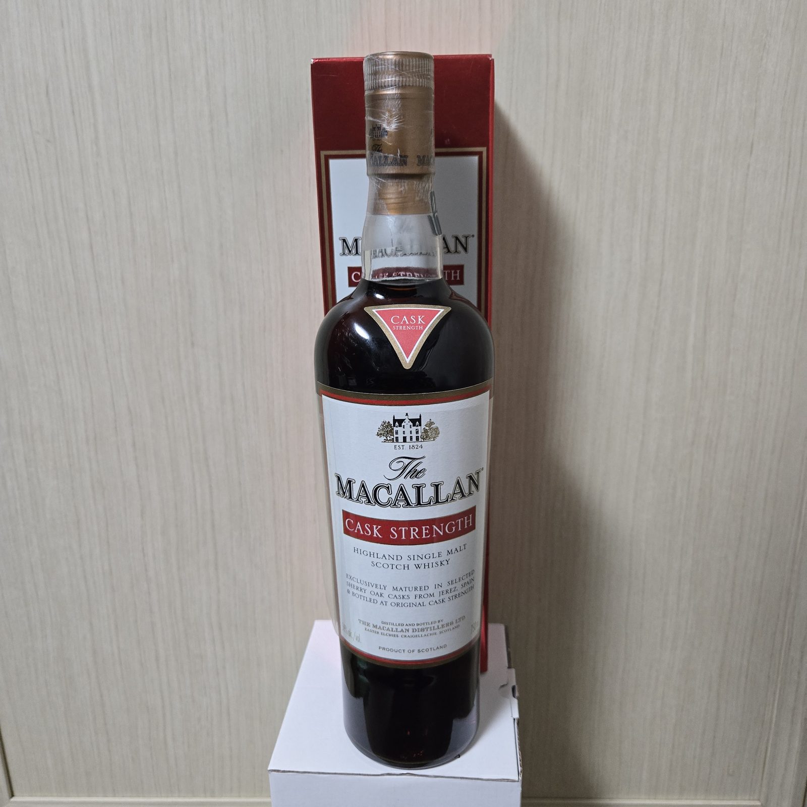 맥캘란 캐스크 스트렝스 59% 유광 라벨 (The Macallan Cask Strength Glossy Label)